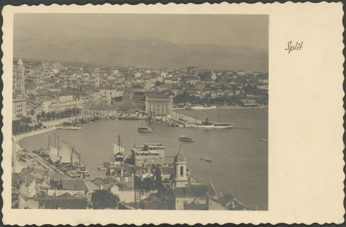 Split : [panorama]