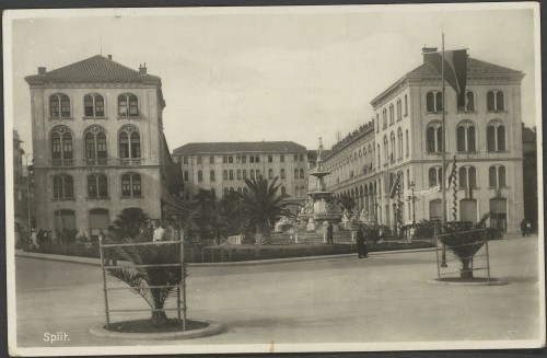 Split : [Prokurative]