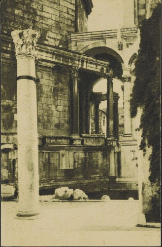 Split, Mauzolej : (detalj)