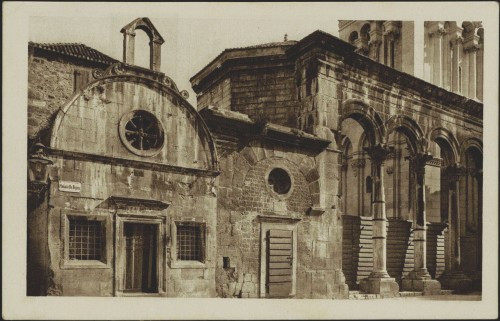 Split - Spalato : ugao Peristila Dioklecijanove palače