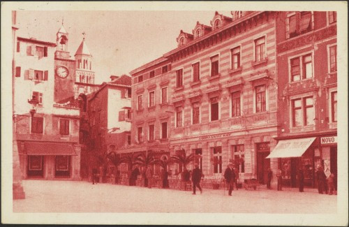 Split : [Pjaca]