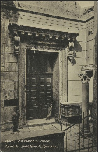 Split. Krstionica sv. Ivana