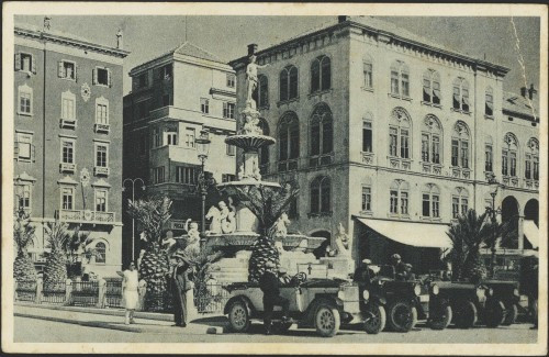 [Split : Hotel Bellevue : Fontana Bajamonti]
