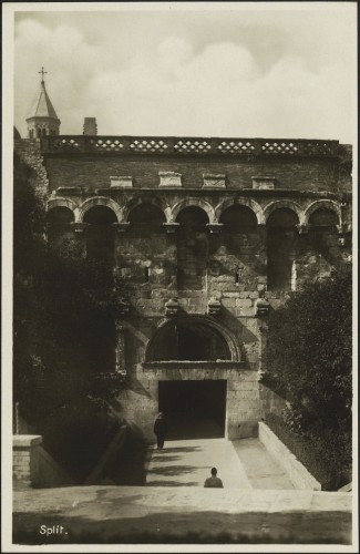 Split : [Zlatna vrata]